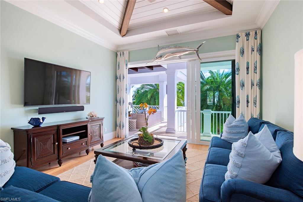 ROYAL HARBOR - Residential