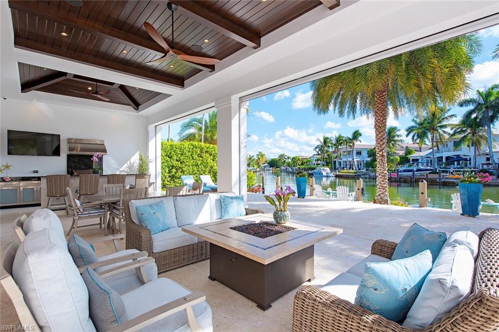 ROYAL HARBOR - Residential