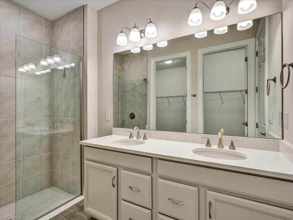 ENBROOK - Residential