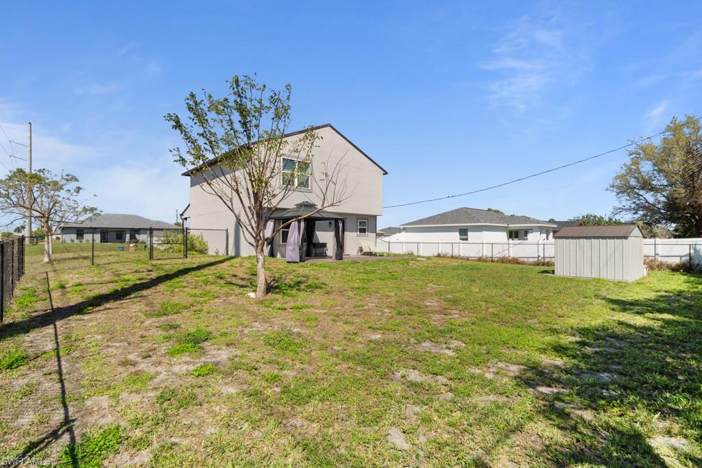 CAPE CORAL - Residential