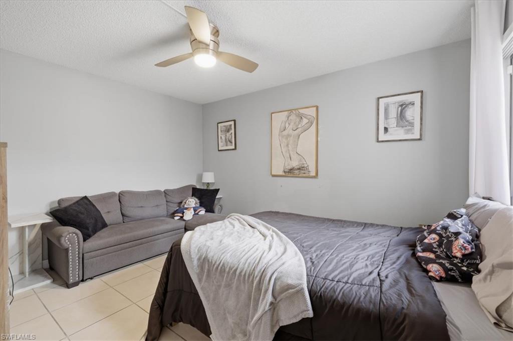 PARKWOODS TOWNHOUSE COMMUNITY - Residential