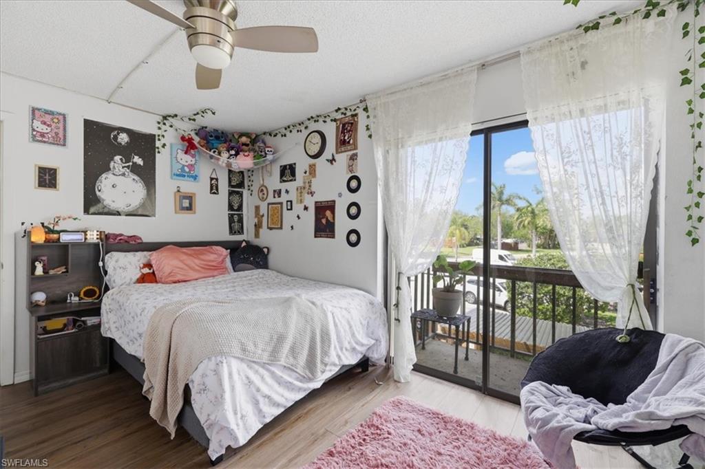 PARKWOODS TOWNHOUSE COMMUNITY - Residential