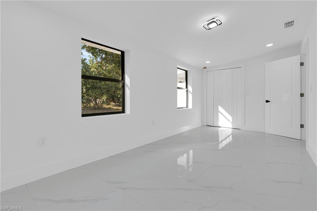 FORT MYERS - Residential