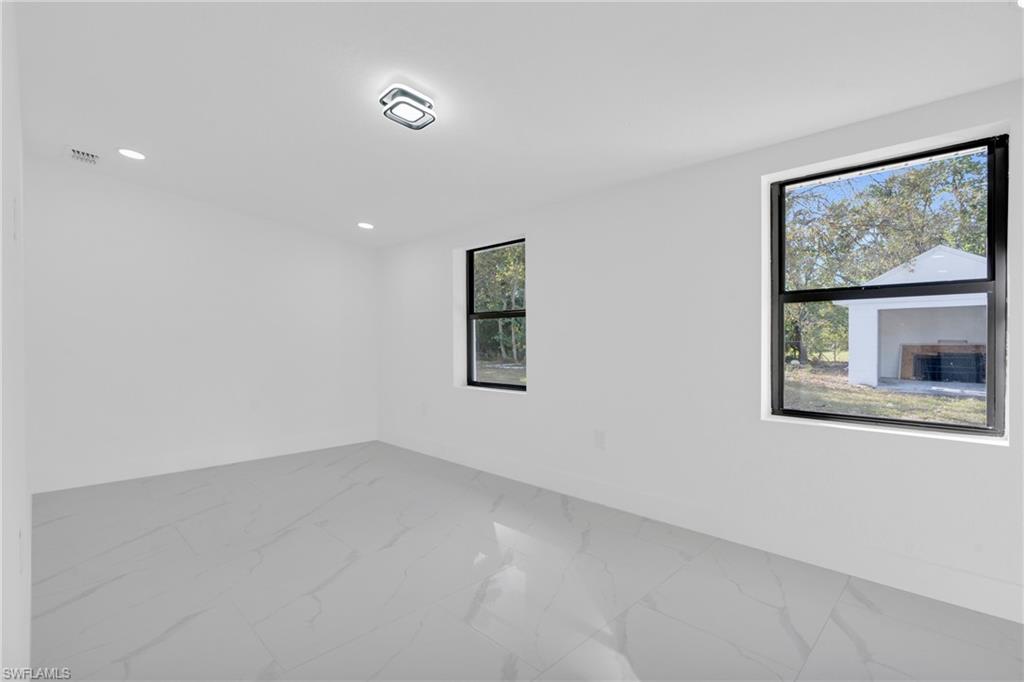 FORT MYERS - Residential