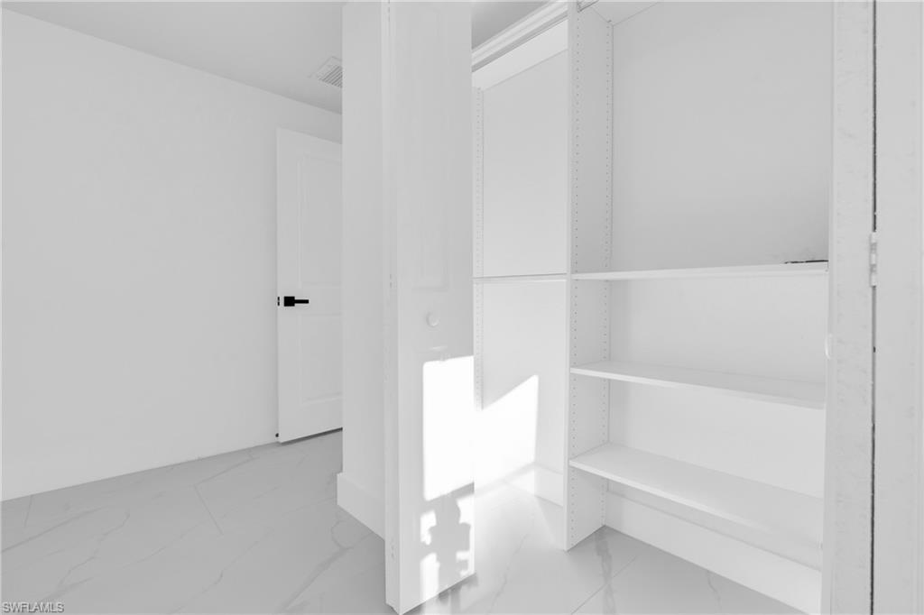 FORT MYERS - Residential