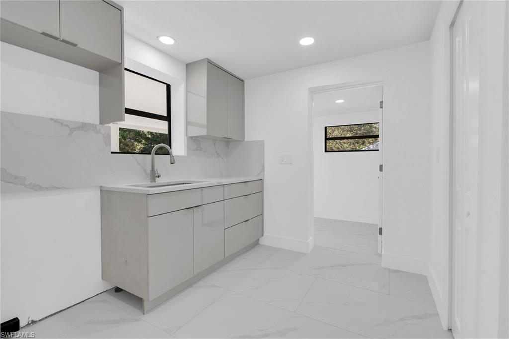 FORT MYERS - Residential