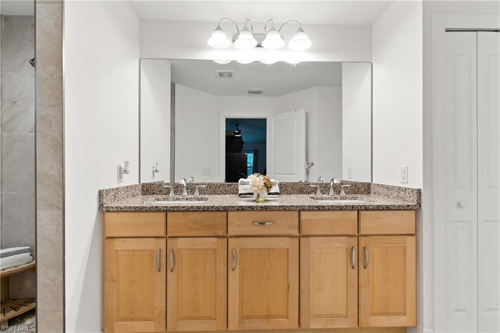 THE CAYS - Residential