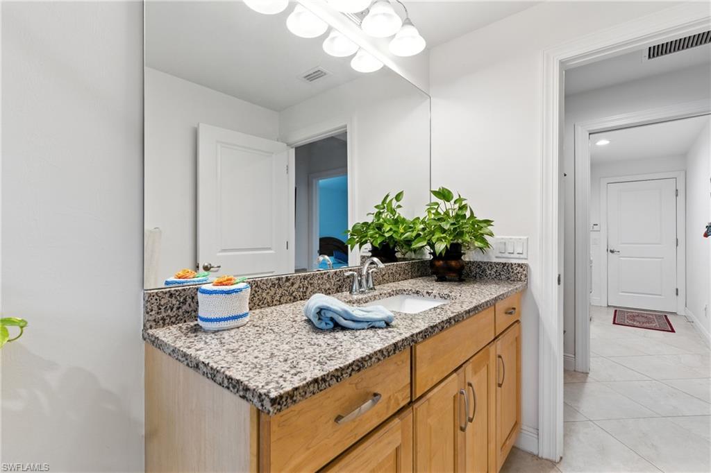 THE CAYS - Residential