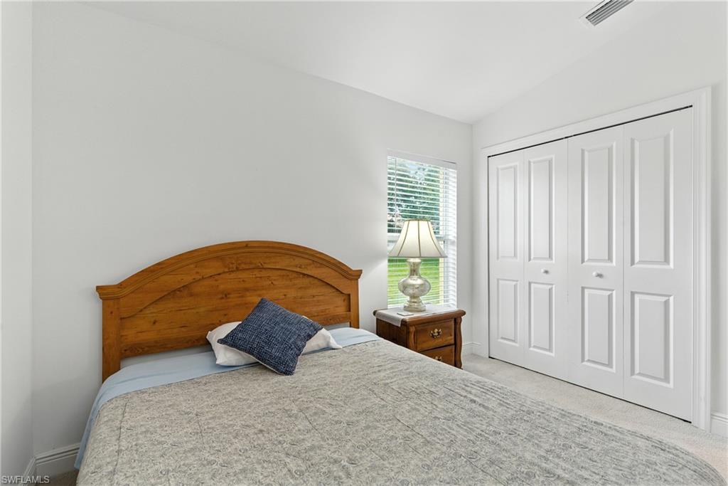 THE CAYS - Residential