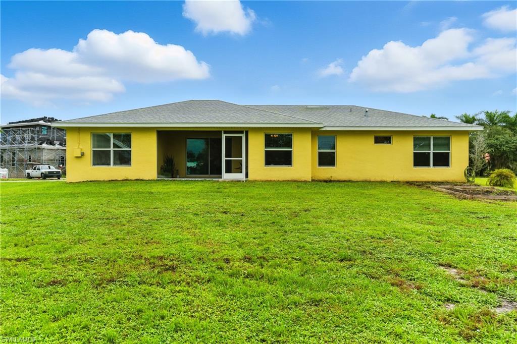 THE CAYS - Residential