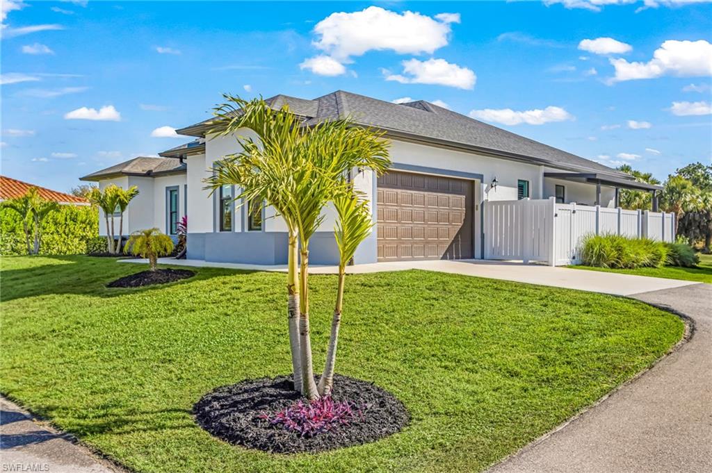 GOLDEN GATE ESTATES - Residential