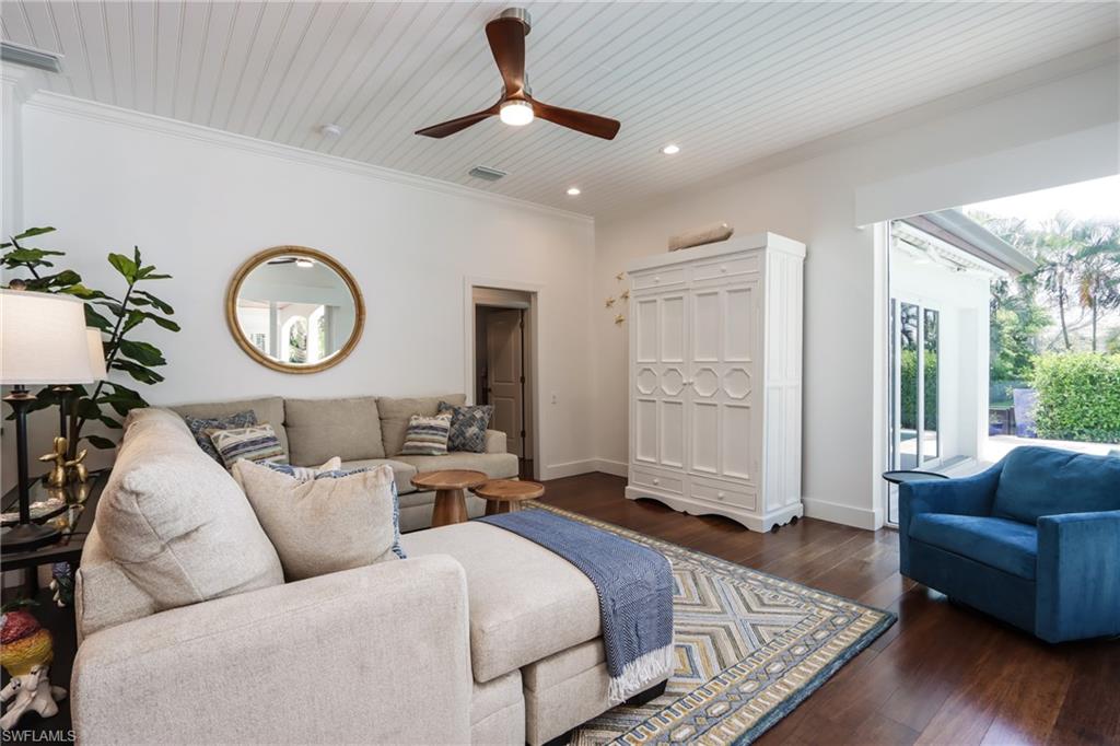 OLDE NAPLES - Residential Lease