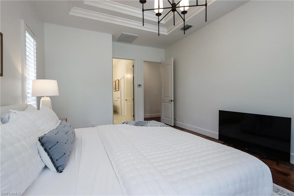 OLDE NAPLES - Residential Lease