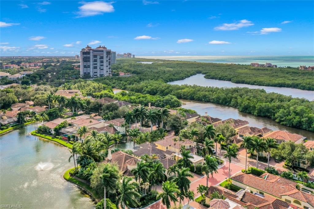 VIZCAYA AT BAY COLONY - Residential