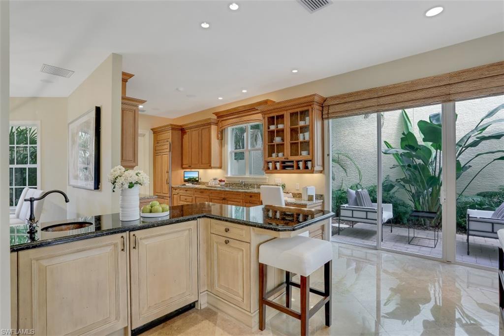 VIZCAYA AT BAY COLONY - Residential