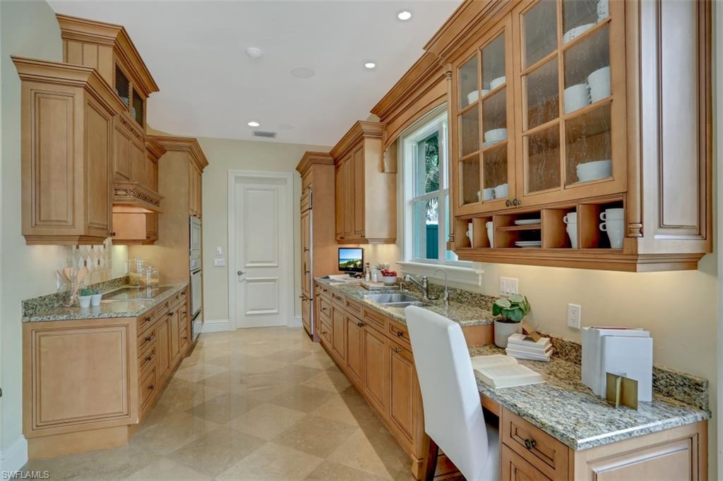 VIZCAYA AT BAY COLONY - Residential