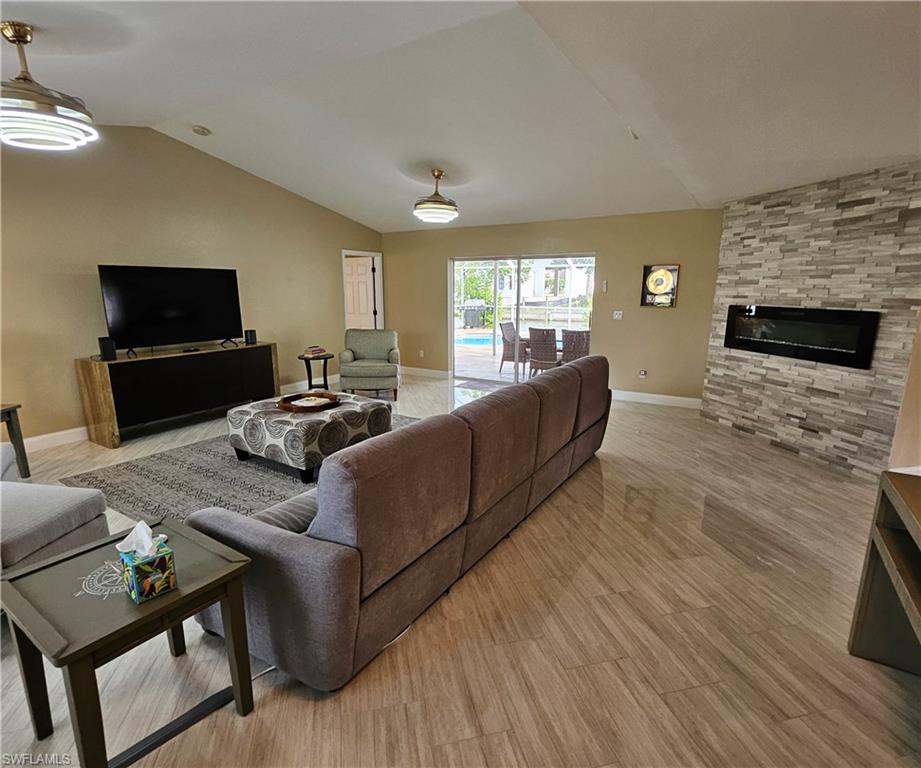 CAPE CORAL - Residential Lease