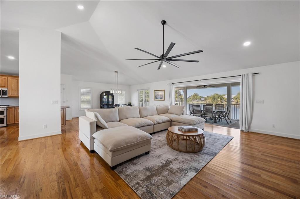 LAKE MUREX - Residential