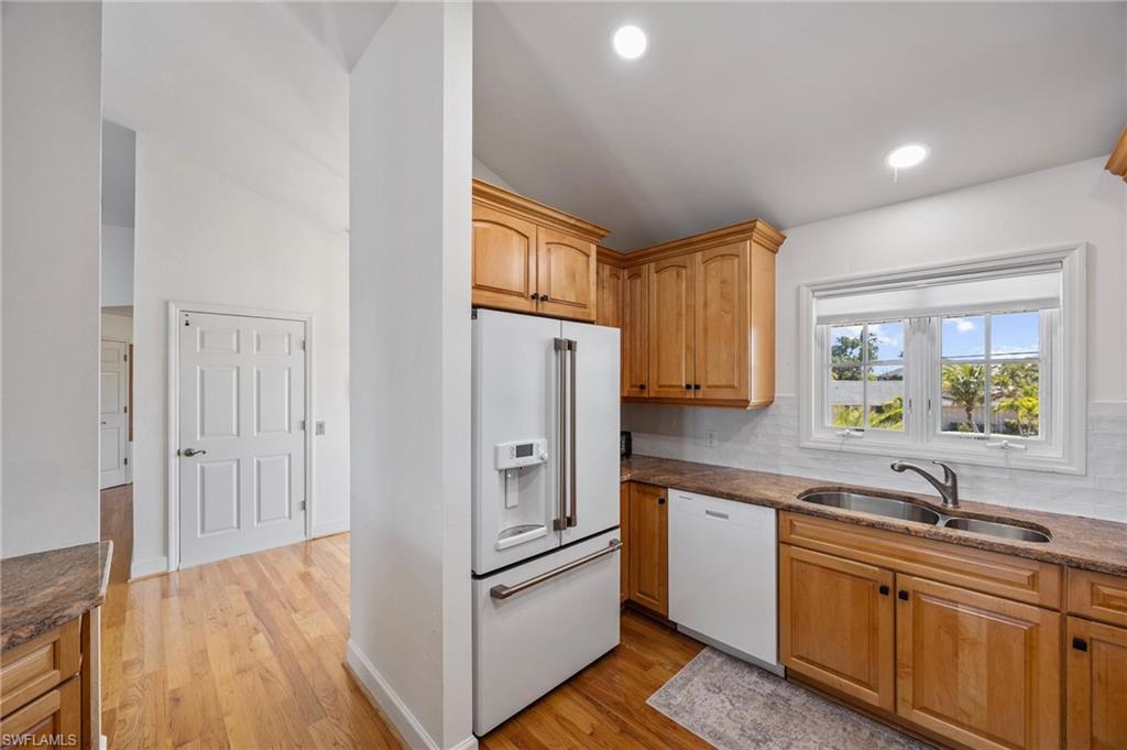 LAKE MUREX - Residential