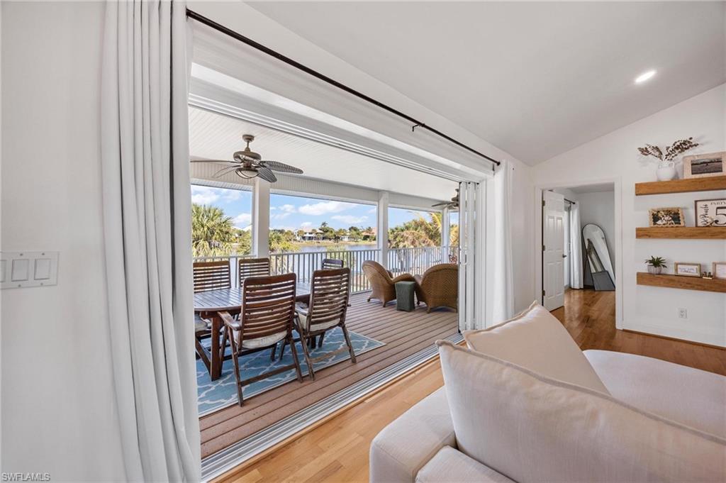 LAKE MUREX - Residential