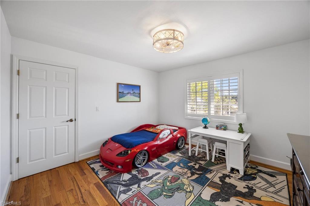 LAKE MUREX - Residential