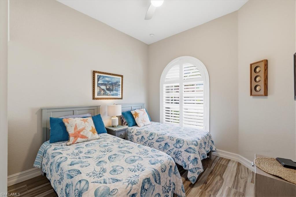 CORAL LAKES - Residential