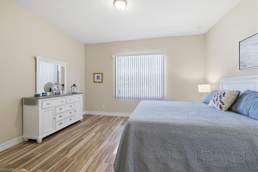 CORAL LAKES - Residential