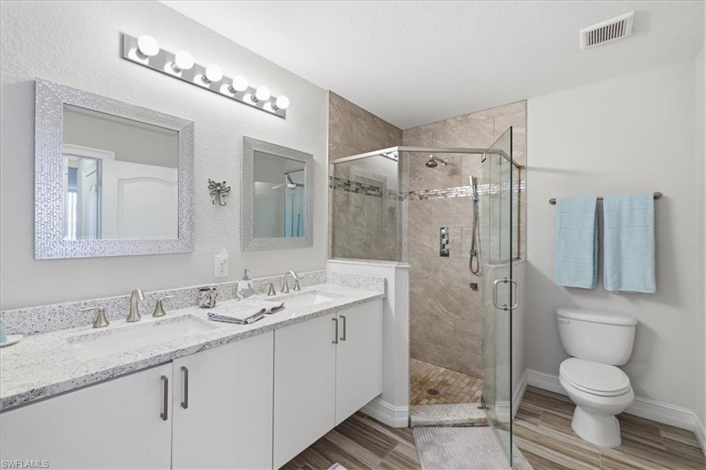 CORAL LAKES - Residential