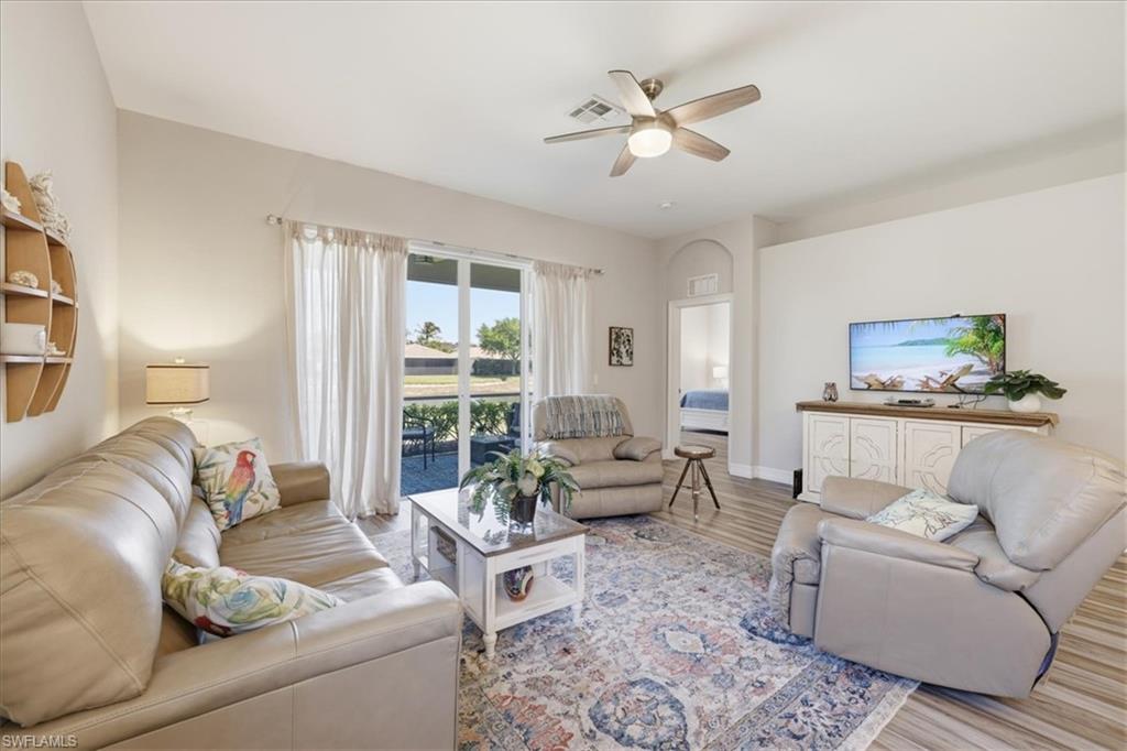 CORAL LAKES - Residential