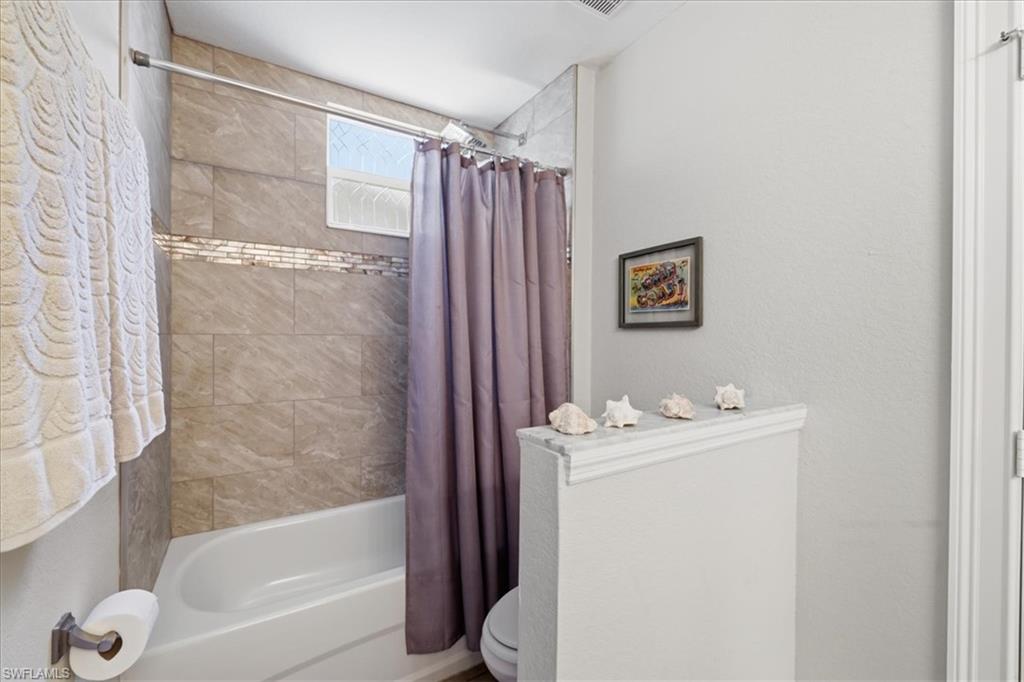 CORAL LAKES - Residential