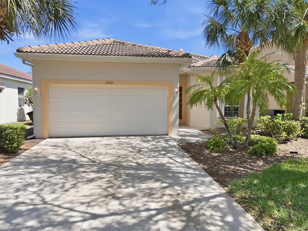 CORAL LAKES - Residential