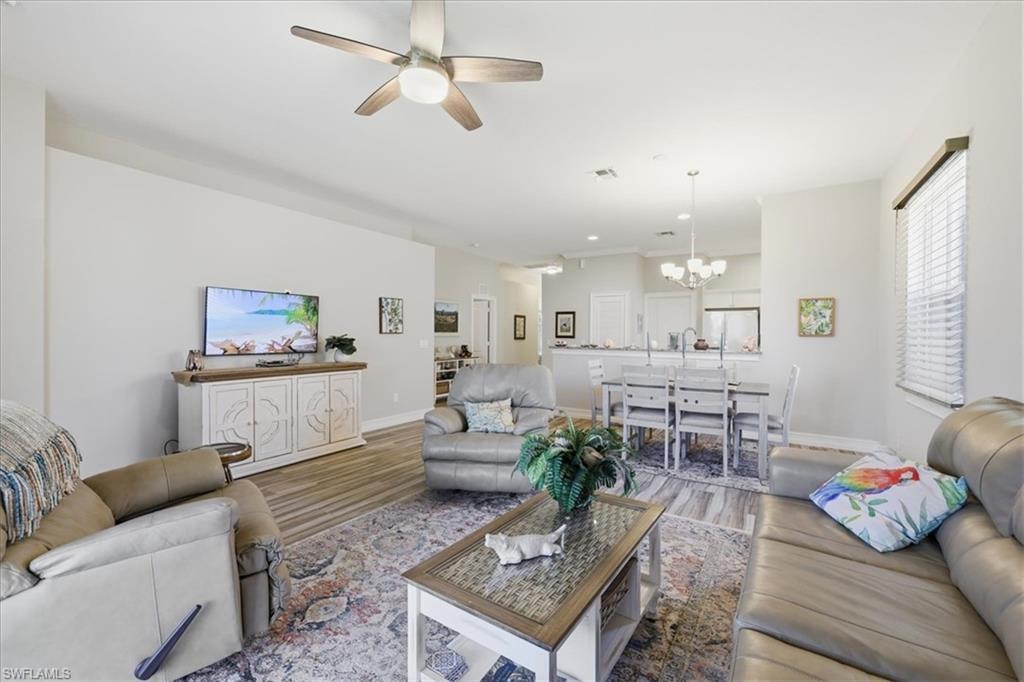 CORAL LAKES - Residential