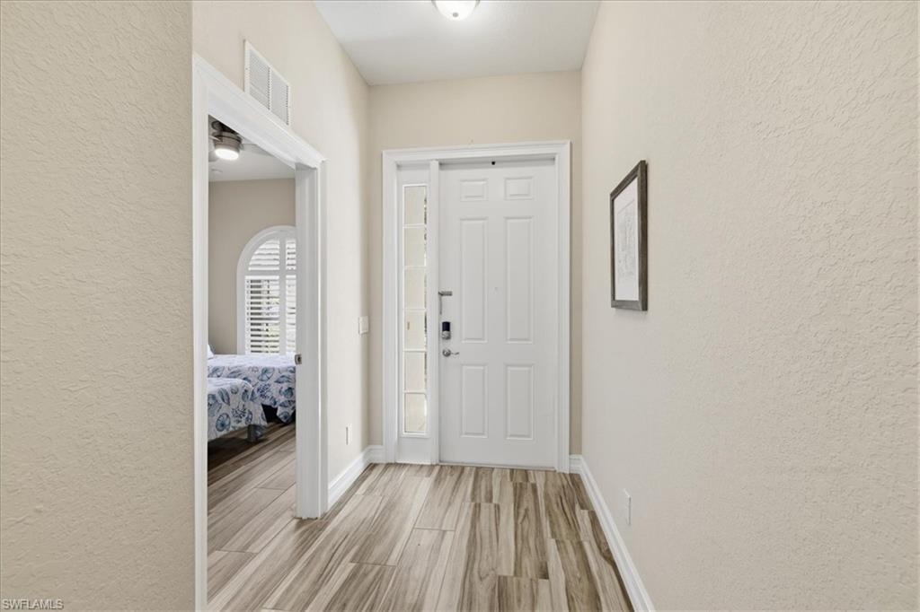 CORAL LAKES - Residential