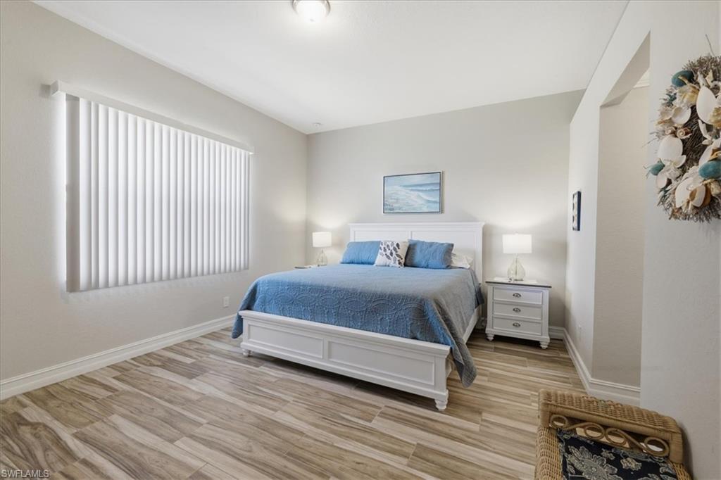 CORAL LAKES - Residential