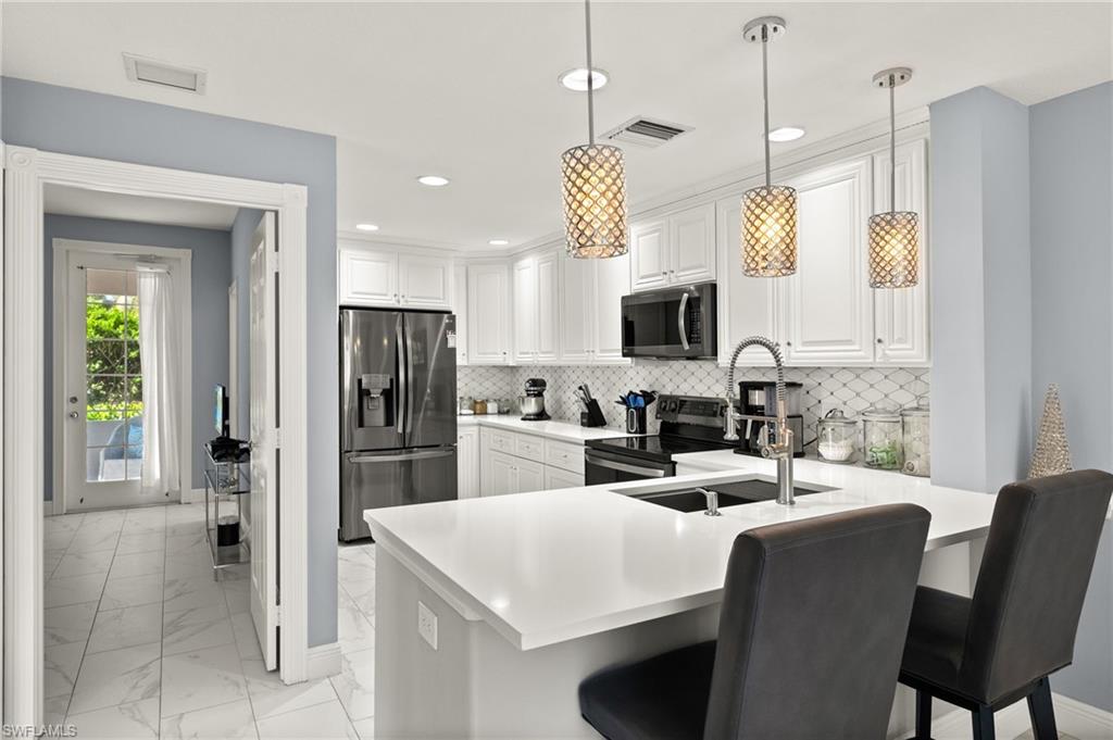 VILLAGE WALK OF BONITA SPRINGS - Residential