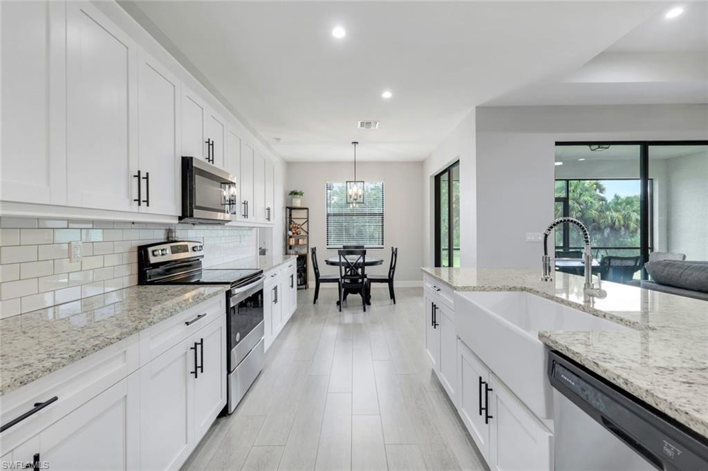 GOLDEN GATE ESTATES - Residential