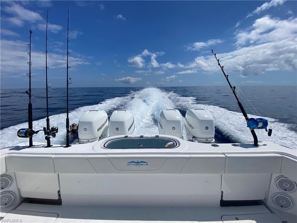 ISLES OF CAPRI - Land