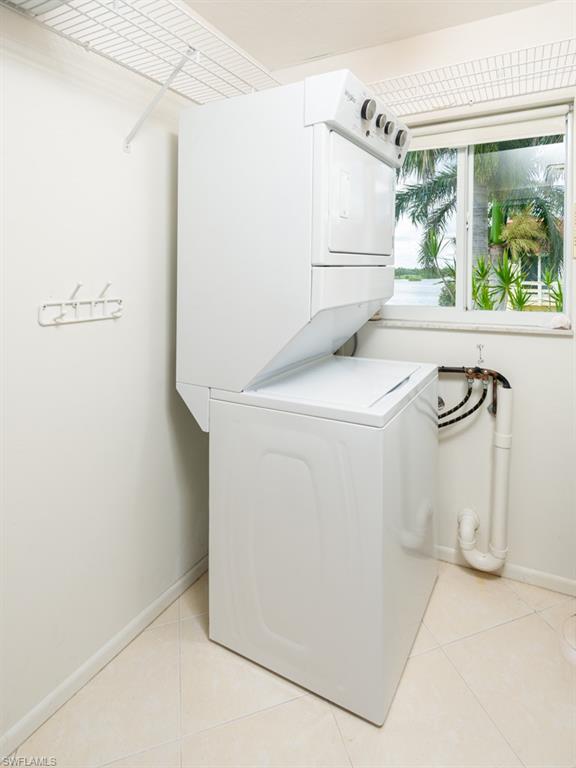 SPANISH CAY CONDO - Residential