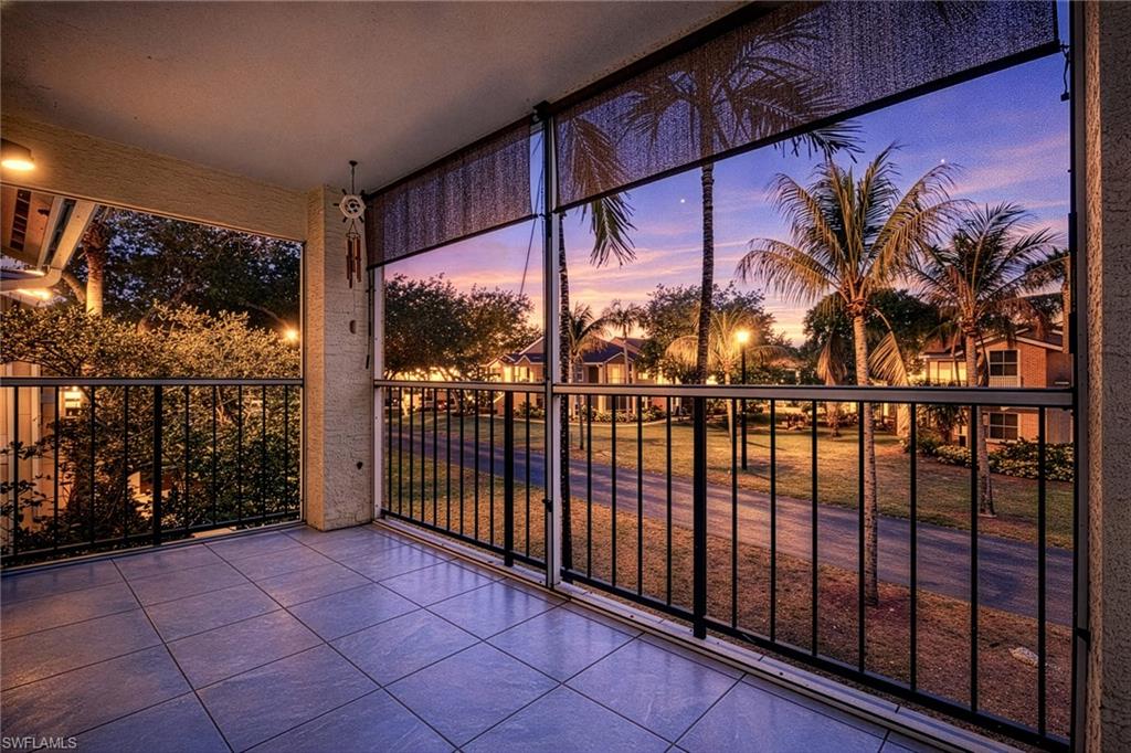 VENETIAN PALMS - Residential