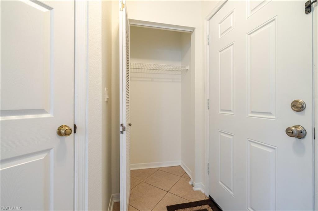 VENETIAN PALMS - Residential