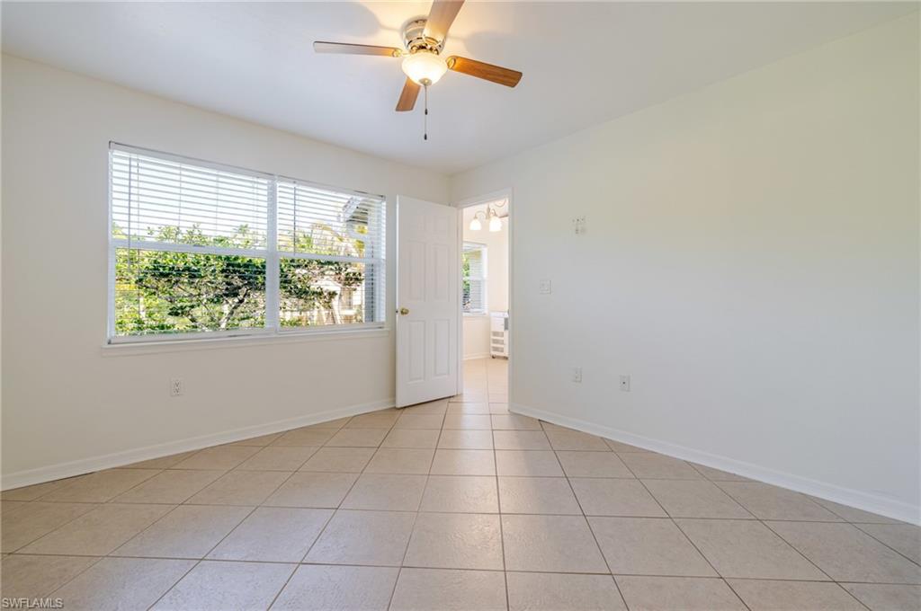 VENETIAN PALMS - Residential