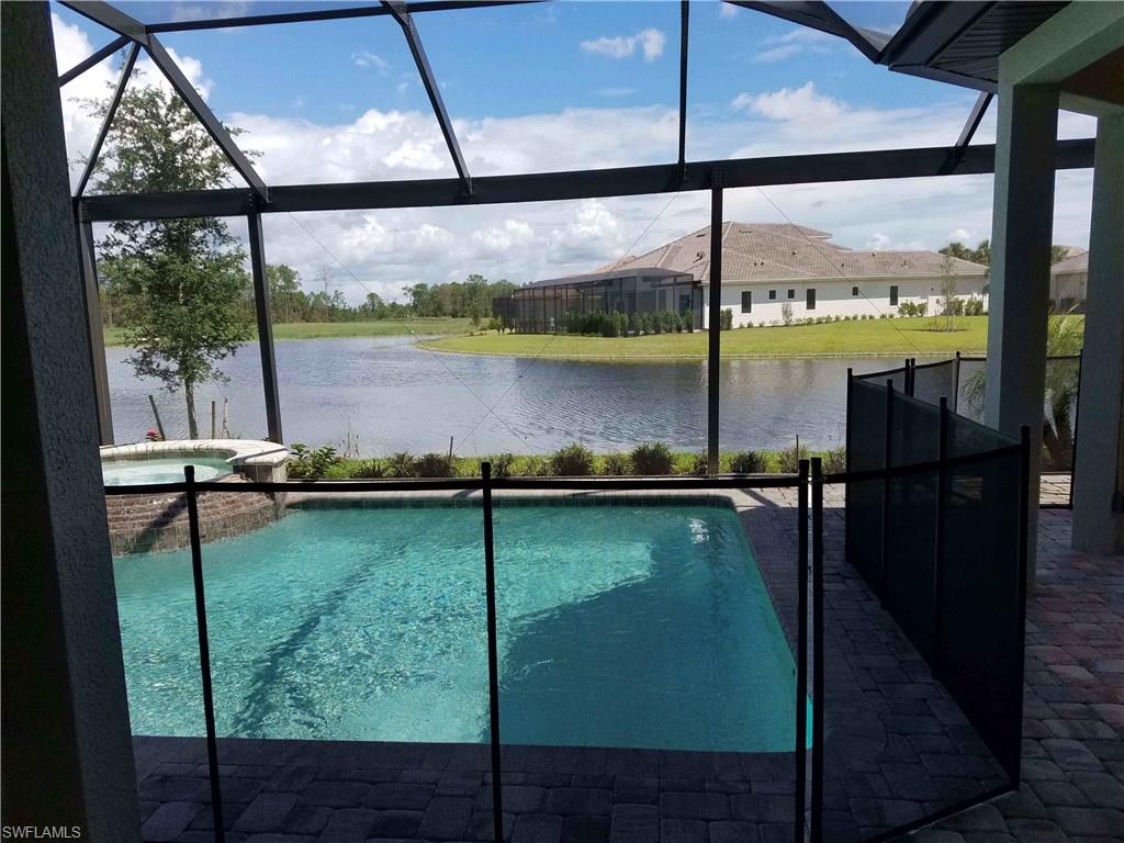 ESPLANADE - Residential