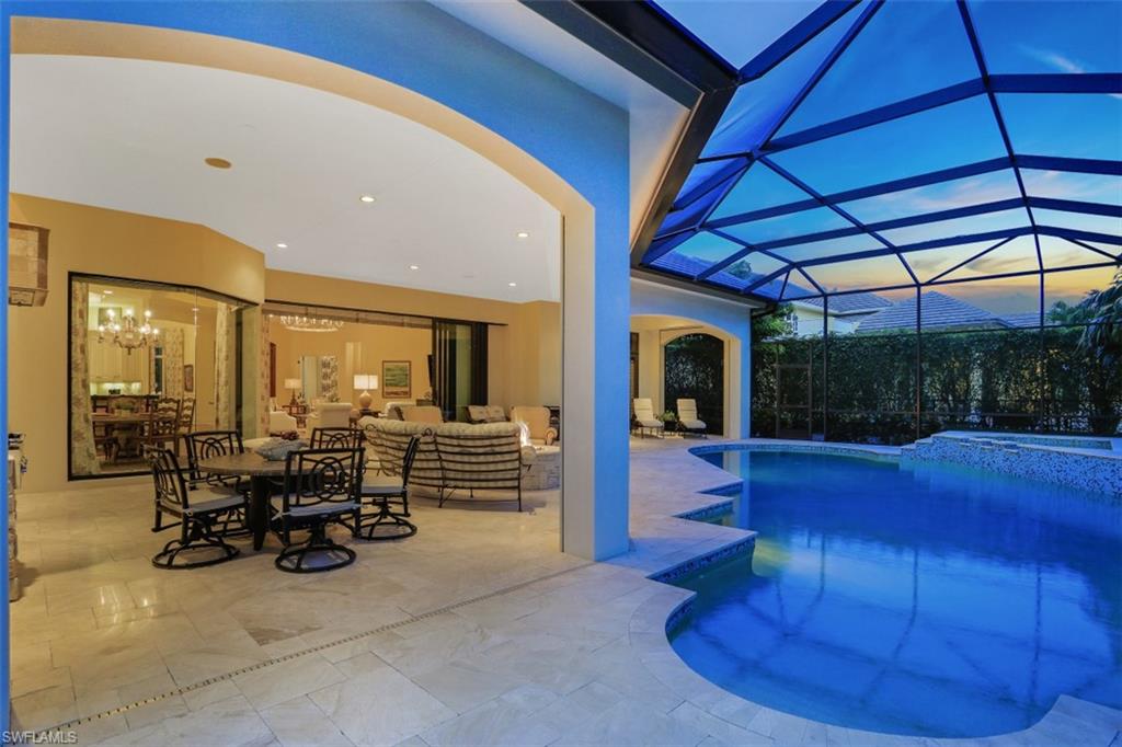 MOORINGS - Residential