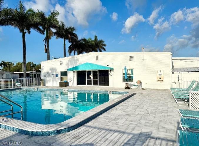 ENCHANTING SHORES - Residential