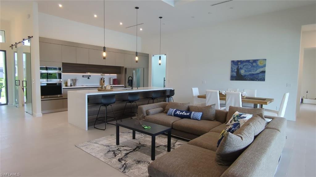 CAPE CORAL - Residential Lease