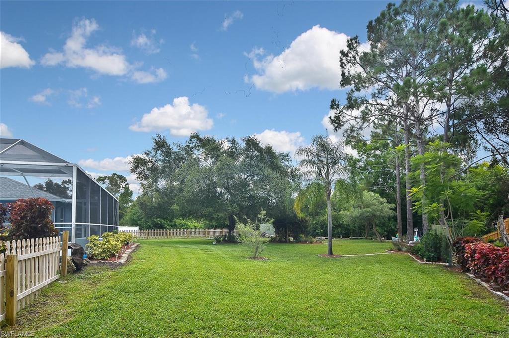 SAN CARLOS PARK - Residential