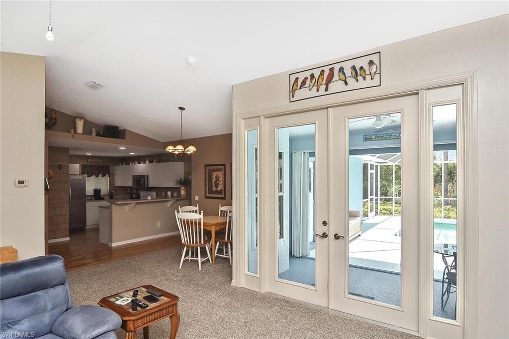 SAN CARLOS PARK - Residential