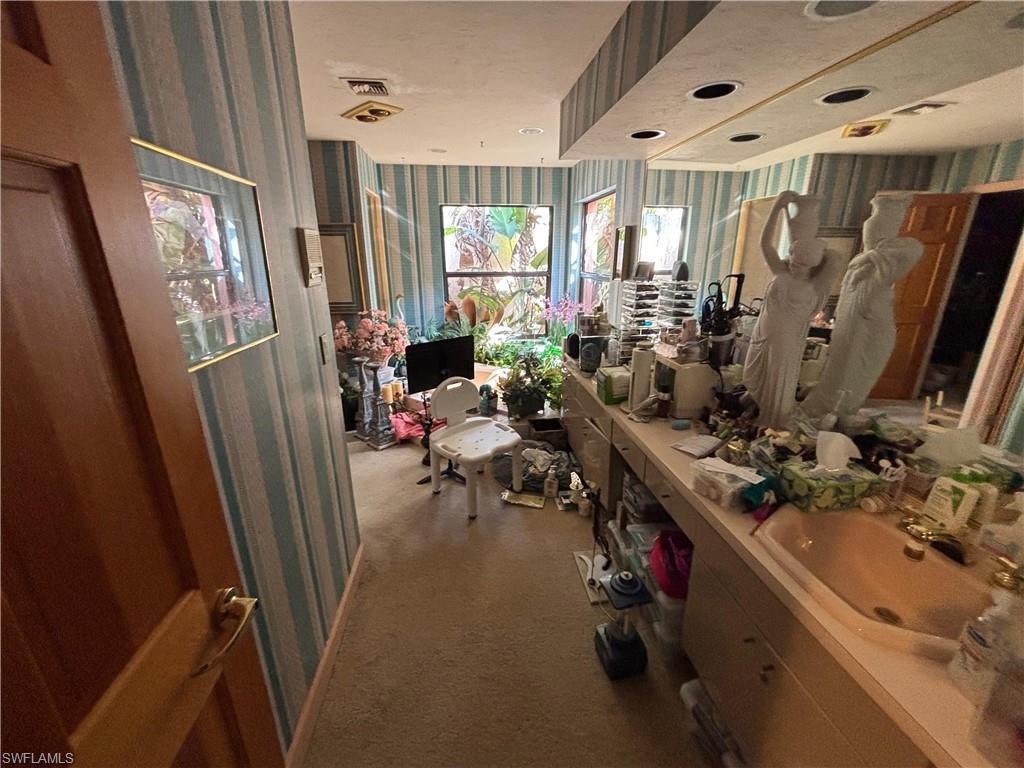 BRYNWOOD - Residential