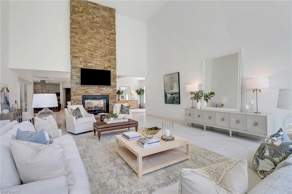 19640 Burgundy Farms RD