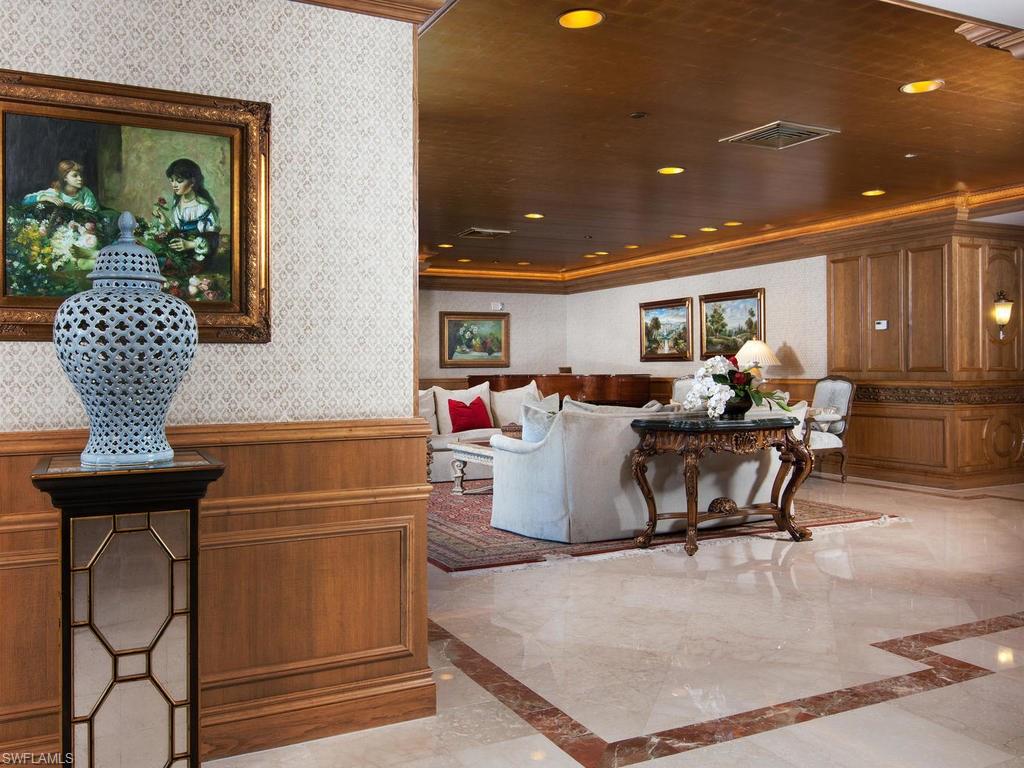 BRITTANY - Residential